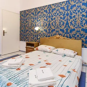 historical-lions-bridge-1-bedroom-apartment.sofiahotelsbg.com/